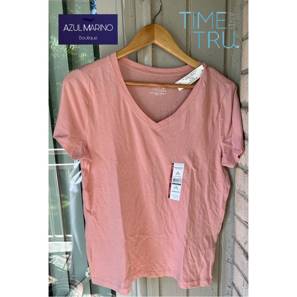 Time and Tru —Cotton V-Neck T-shirt in Dusty Rose • Camisa rosada para mujer • - Picture 3 of 6